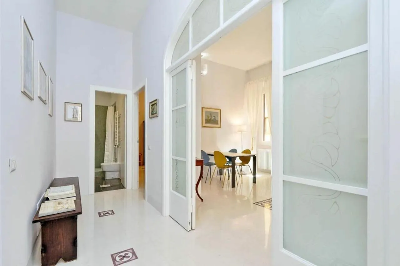 Apartment Carlo Alberto By Halldis Rome Italy
