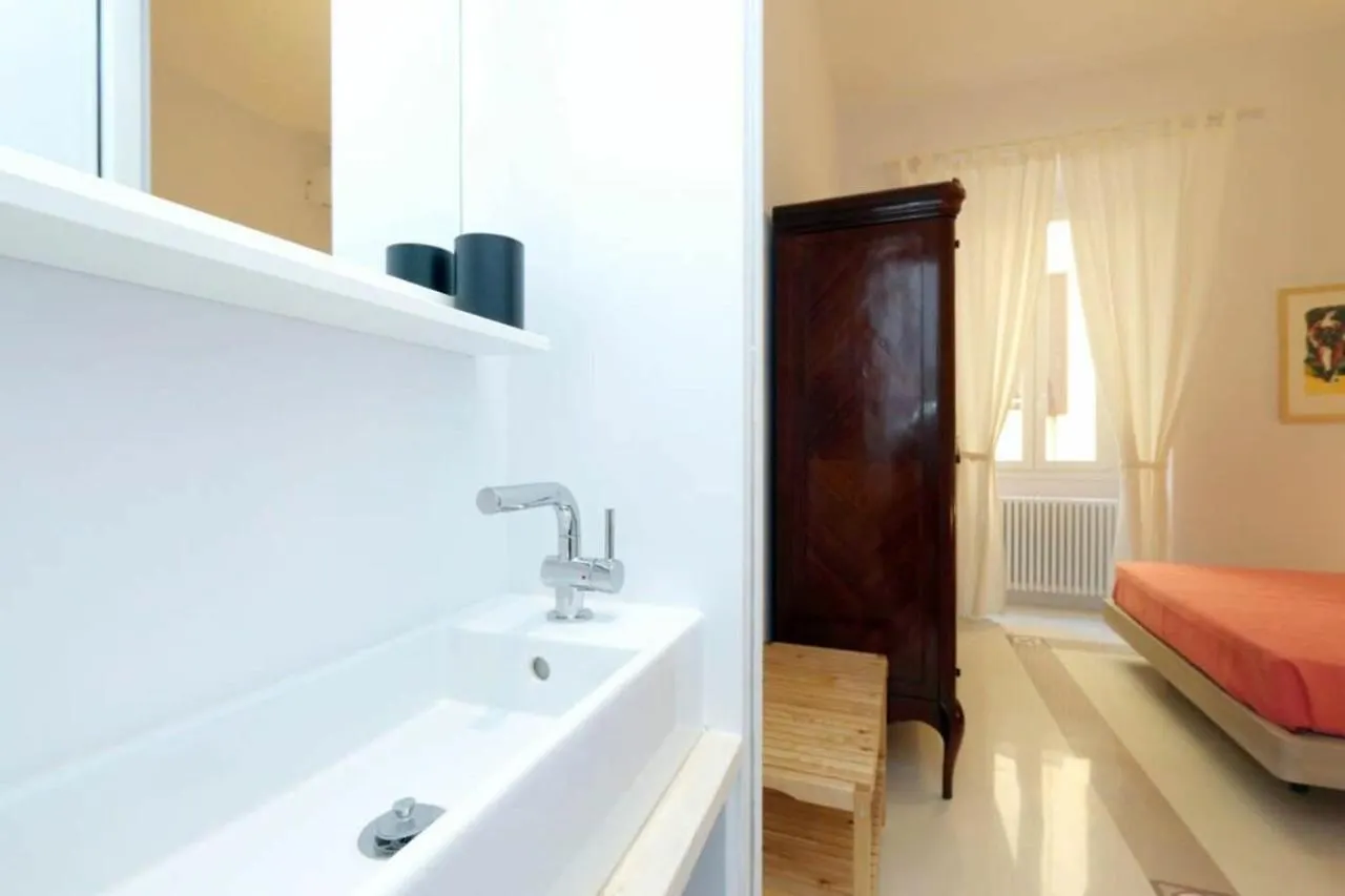 Carlo Alberto By Halldis Rome Apartment