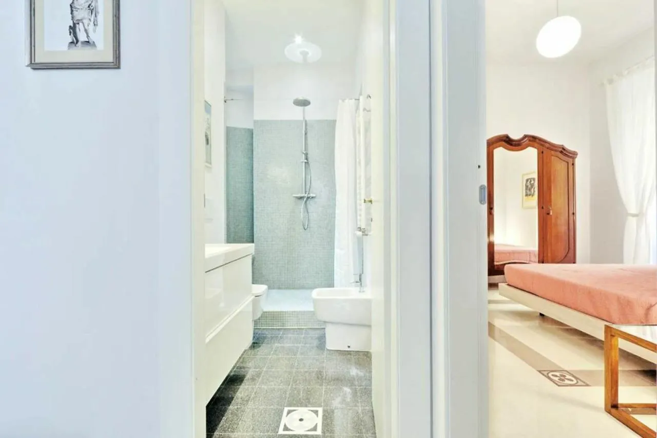 Apartment Carlo Alberto By Halldis Rome